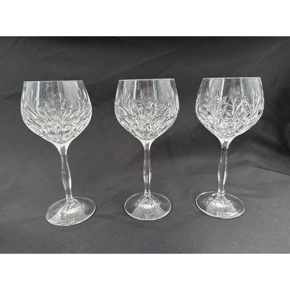 Rothschild Noritake set of 3 Crystal Cut Wine Glasses Stemware Elegant Clear